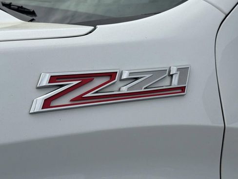 Used 2020 Chevrolet Silverado 1500 Custom Trail Boss w/ Custom Convenience Package image 4