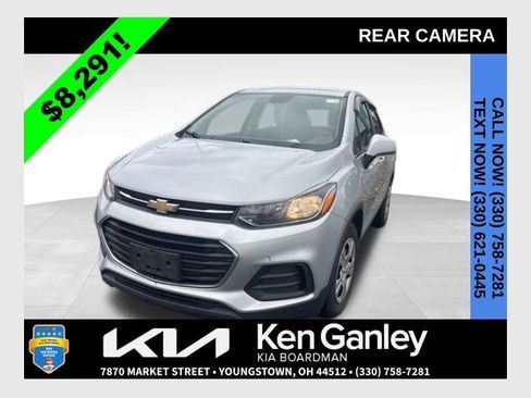 Used 2018 Chevrolet Trax LS FWD image 1