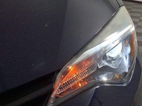 Used 2018 Toyota Corolla LE FWD image 12
