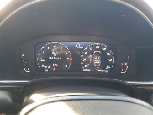 Certified 2024 Honda Civic Sport Touring image 19