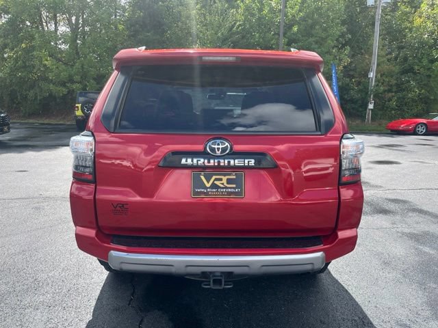 Used 2023 Toyota 4Runner TRD Off-Road Premium AWD/4WD image 5