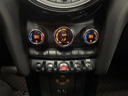 Used 2020 MINI Cooper S image 21