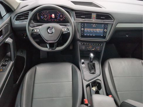 Used 2020 Volkswagen Tiguan SEL image 34