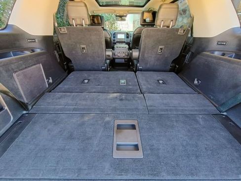 Used 2019 Ford Expedition Platinum image 76