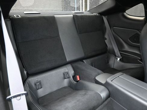 Used 2023 Toyota GR86 Premium image 20