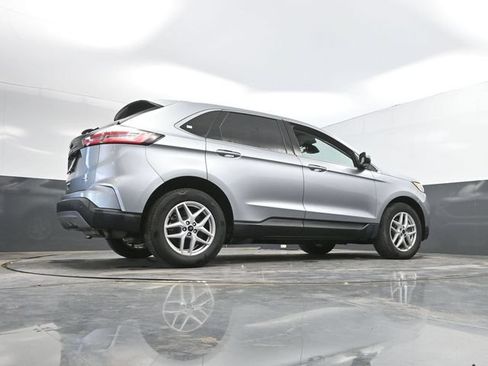 Used 2024 Ford Edge SEL AWD/4WD image 43