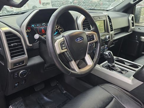 Used 2019 Ford F150 Lariat w/ Equipment Group 502A Luxury AWD/4WD image 25