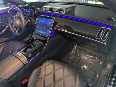 Certified 2023 Mercedes-Benz Maybach S 580 4MATIC image 23