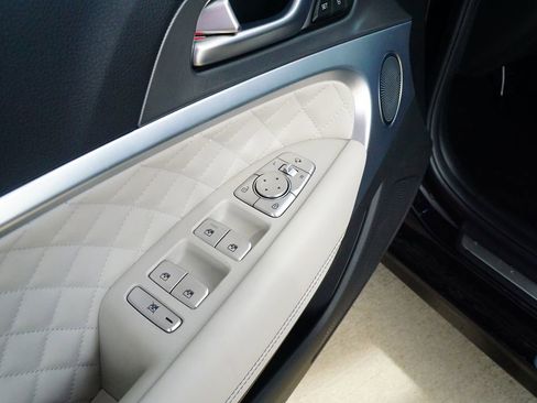 Certified 2025 Genesis G70 3.3T Advanced w/ Sport Prestige Package image 15