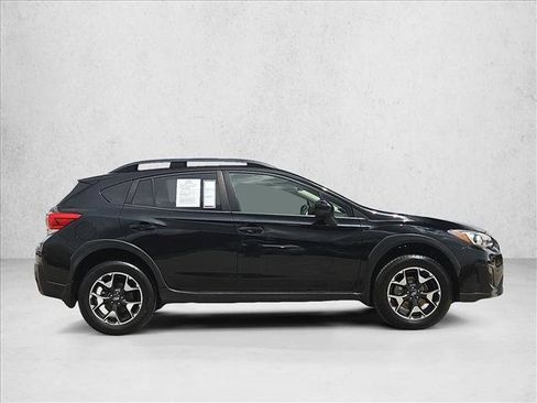 Used 2019 Subaru Crosstrek 2.0i Premium w/ Moonroof Package AWD/4WD image 4