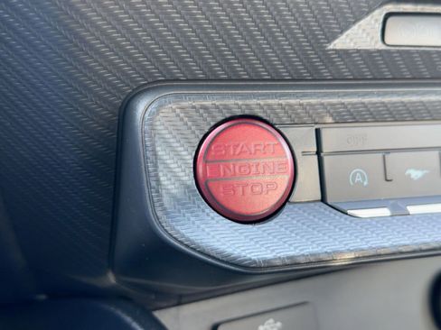 Used 2025 Ford Mustang GT Premium image 22