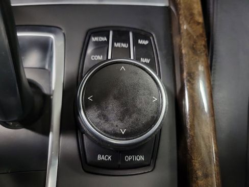 Used 2017 BMW X5 xDrive40e image 18