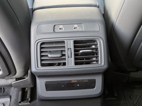 Used 2025 Audi Q5 Premium Plus image 23