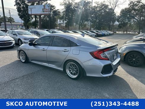 Used 2018 Honda Civic Si image 3