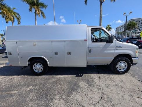 Used 2013 Ford E-350 and Econoline 350 Super Duty w/ PWR Locks & Windows Group image 17