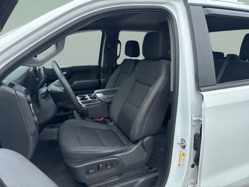 Used 2023 Chevrolet Silverado 1500 Custom w/ LPO, Dark Essentials Package AWD/4WD image 29