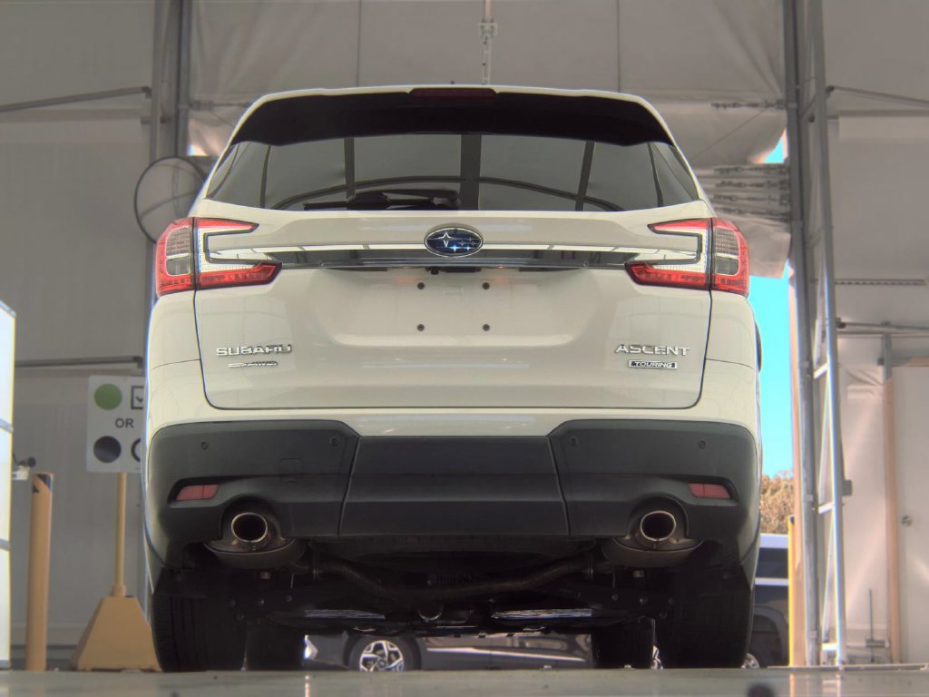 Used 2023 Subaru Ascent Touring AWD/4WD image 5