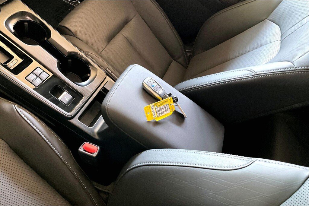 Certified 2026 Subaru Outback Touring XT AWD/4WD image 18