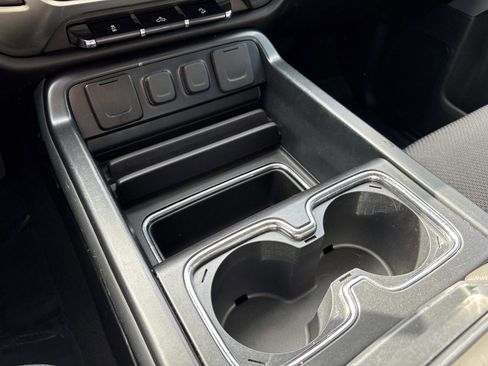 Used 2018 Chevrolet Silverado 1500 LT w/ All Star Edition image 21