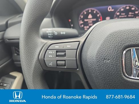 New 2026 Honda Accord SE image 25