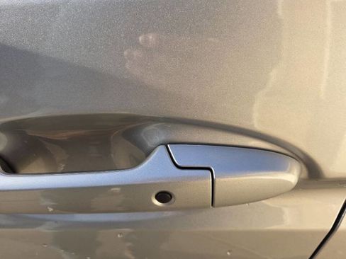 Used 2015 Honda Fit EX image 19