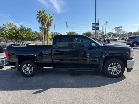Used 2018 Chevrolet Silverado 1500 LT w/ All Star Edition image 5