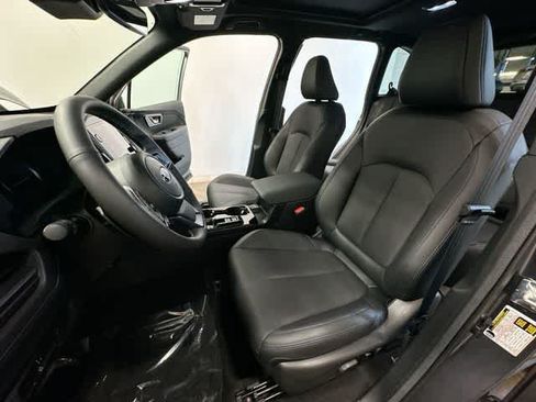 Used 2026 Subaru Forester Limited AWD/4WD image 18