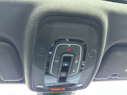 Used 2026 Audi RS Q8 performance image 25