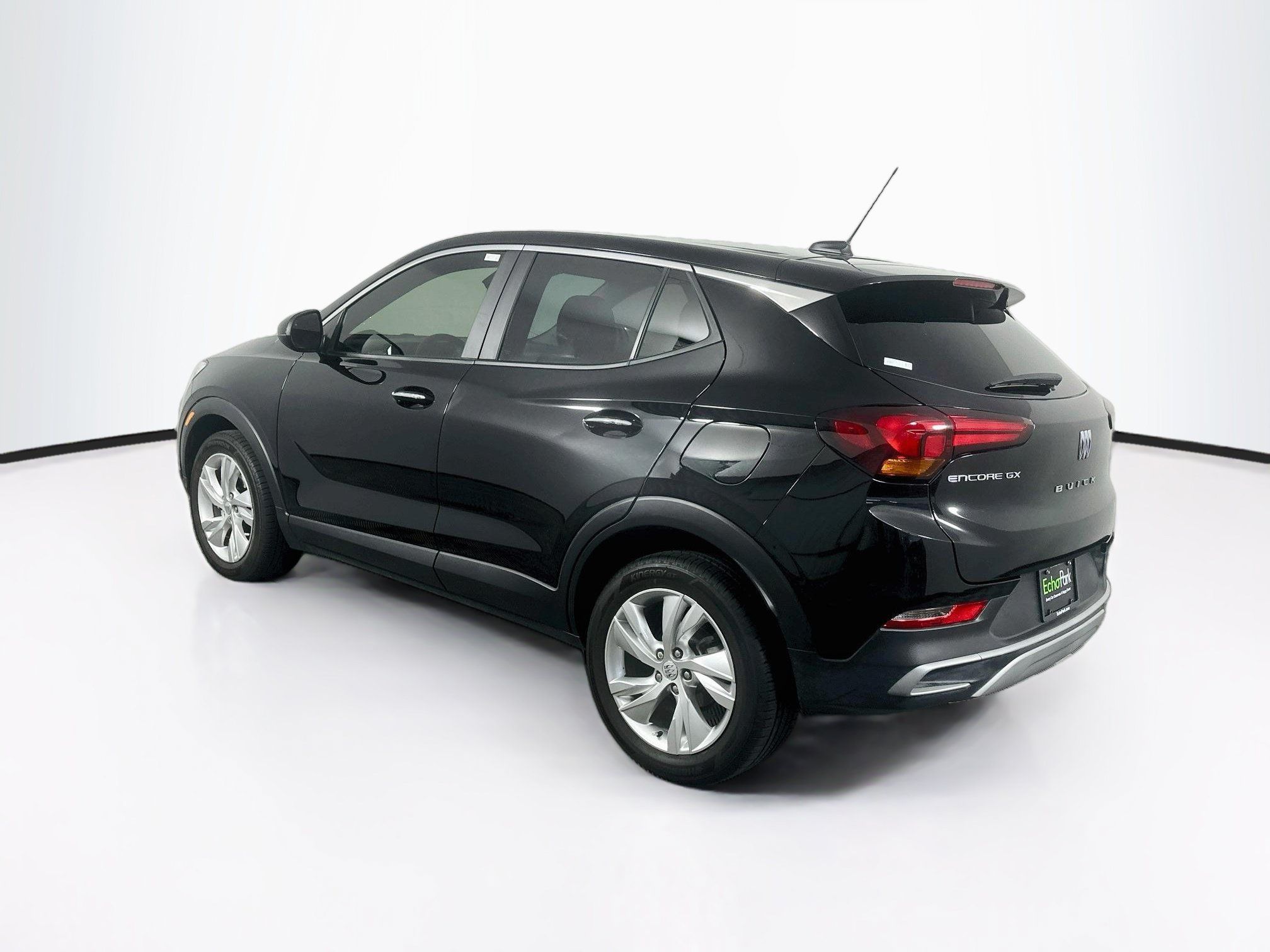 Used 2025 Buick Encore GX Preferred w/ Comfort Package FWD image 5