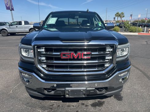 Used 2018 GMC Sierra 1500 SLT w/ SLT Premium Package AWD/4WD image 10