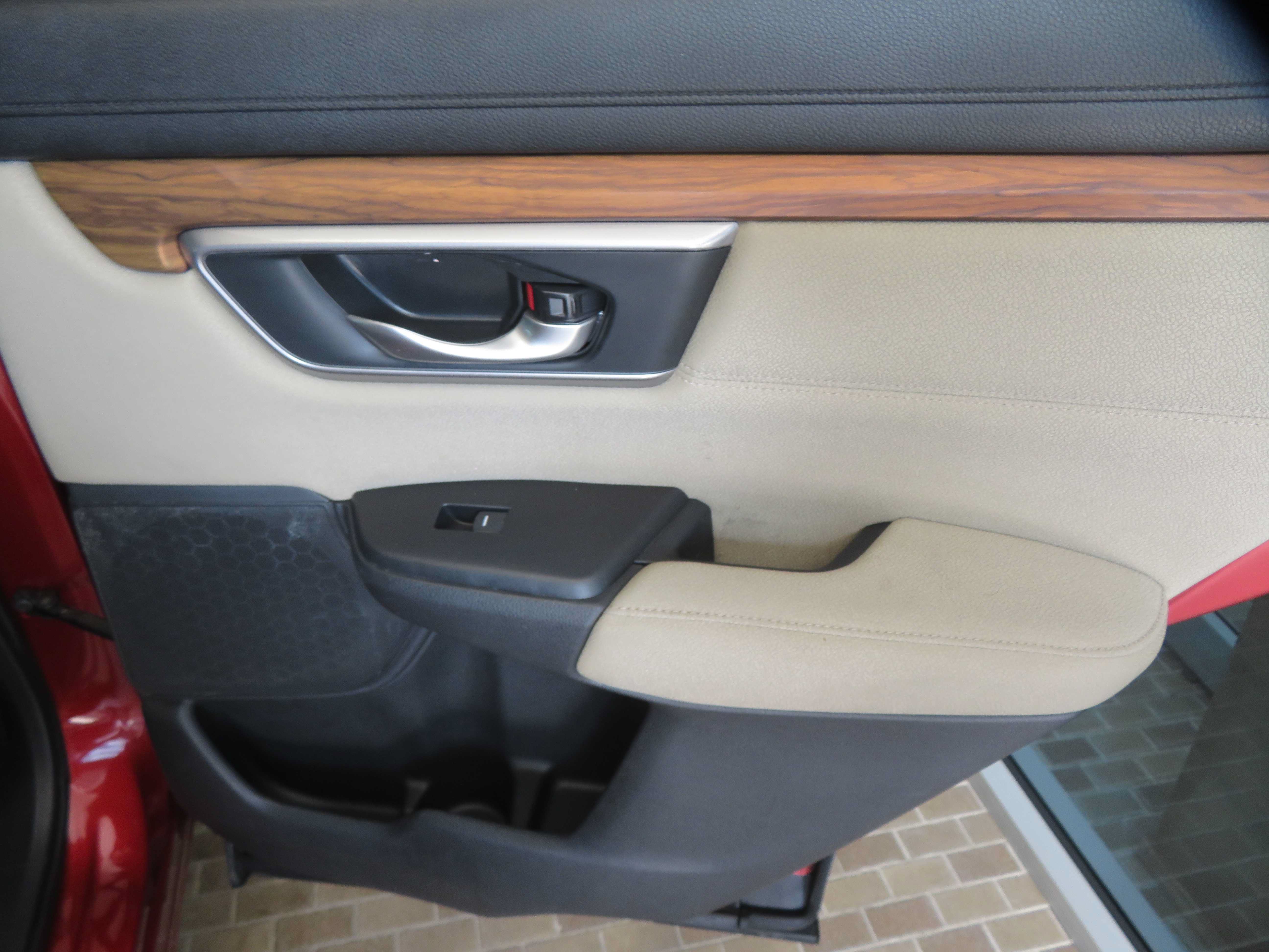 Used 2019 Honda CR-V EX image 21