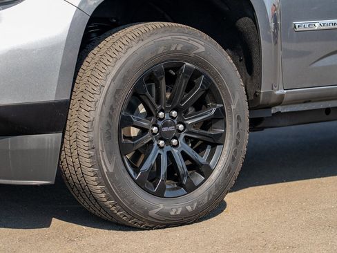 Used 2022 GMC Canyon Elevation image 8