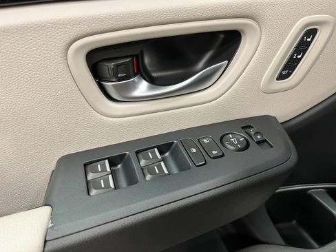 New 2026 Honda Pilot EX-L image 10