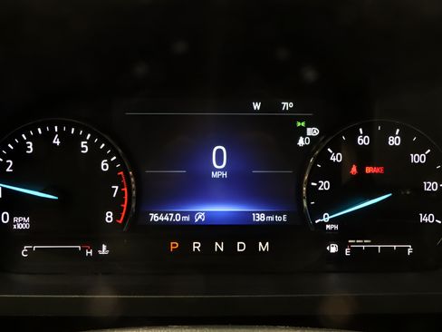 Used 2020 Ford Explorer XLT w/ Equipment Group 202A AWD/4WD image 20