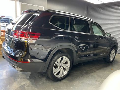 Used 2021 Volkswagen Atlas SE w/ Panoramic Sunroof Package image 15