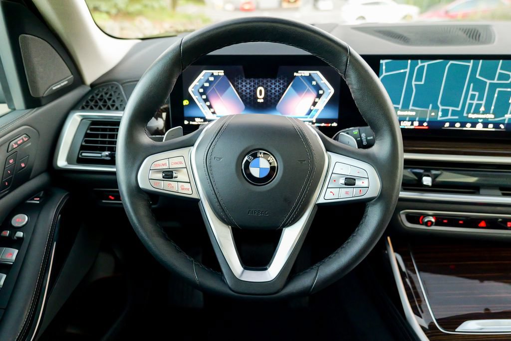 Used 2026 BMW X7 xDrive40i AWD/4WD image 44