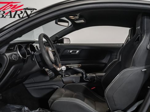Used 2018 Ford Mustang Shelby GT350 w/ Electronics Package image 25