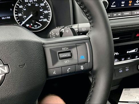 New 2025 Nissan Rogue SV image 23