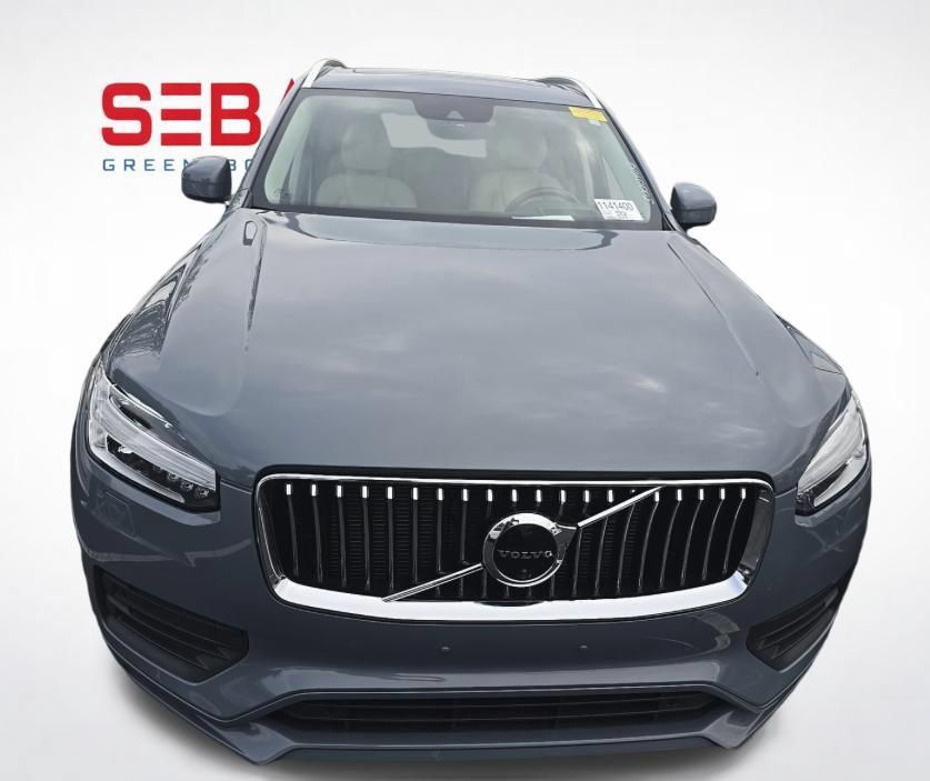 Used 2021 Volvo XC90 T6 Momentum w/ Advanced Package AWD/4WD image 12