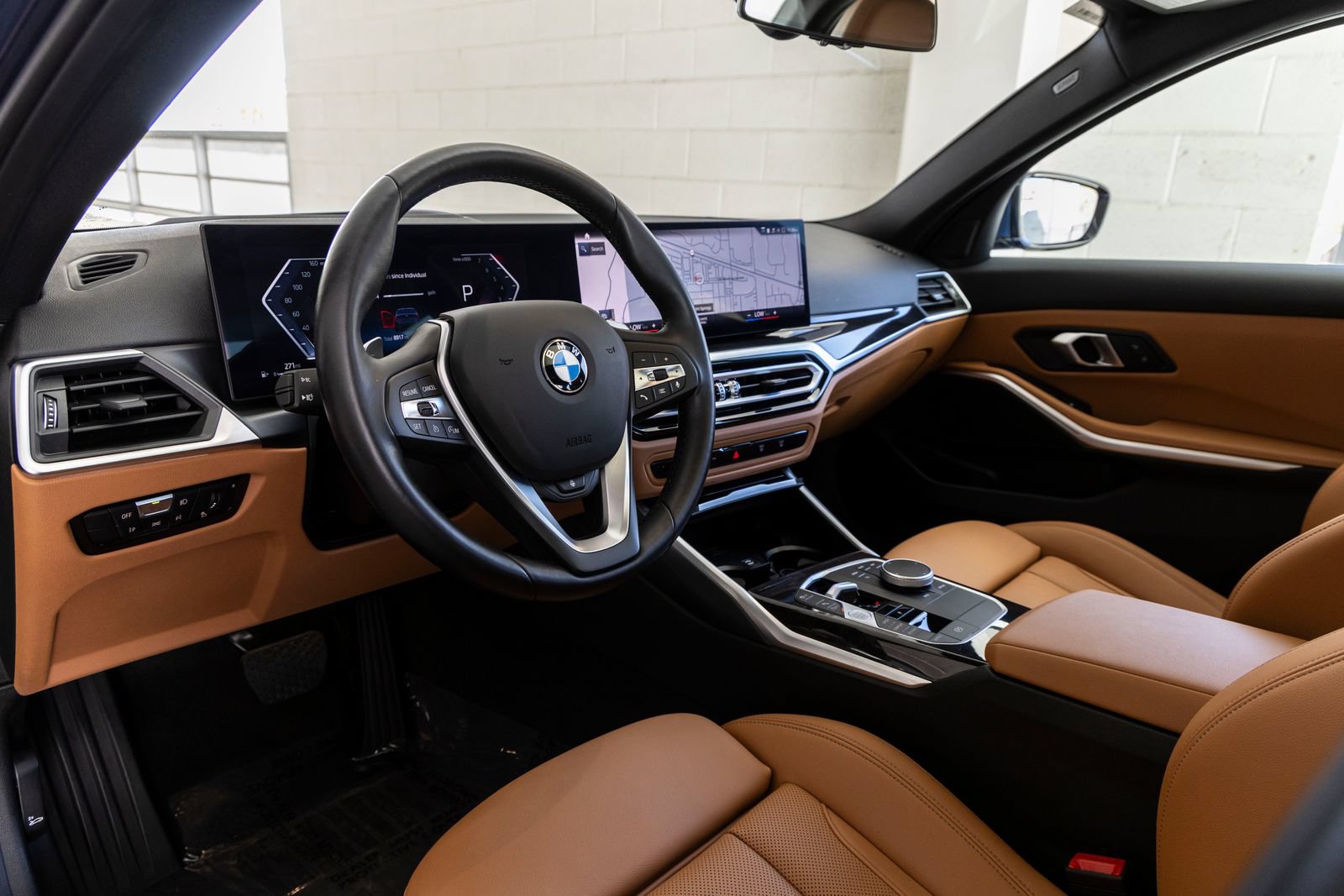 Certified 2024 BMW 330i xDrive Sedan w/ Premium Package AWD/4WD image 15