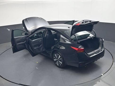Used 2022 Nissan Altima 2.5 SL FWD image 38