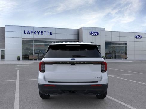 New 2026 Ford Explorer Active image 5