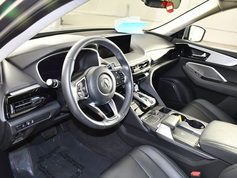 Certified 2024 Acura MDX SH-AWD image 2