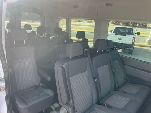 Used 2022 Ford Transit 350 XLT image 15