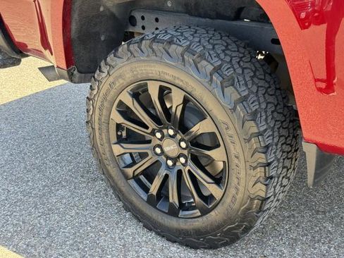 Used 2021 GMC Canyon Elevation image 13