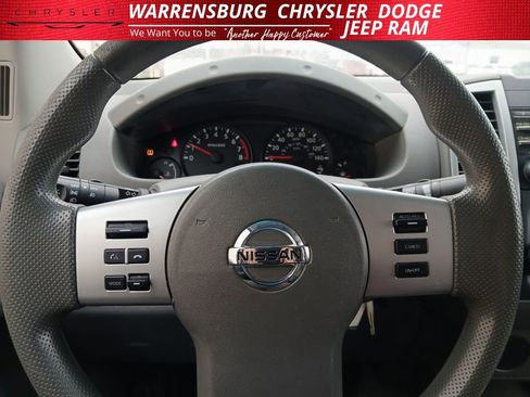 Used 2013 Nissan Frontier SV w/ SV Value Truck Pkg image 17