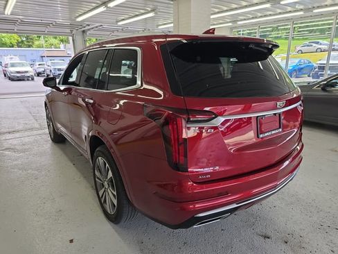 Used 2020 Cadillac XT6 Premium Luxury AWD/4WD image 3