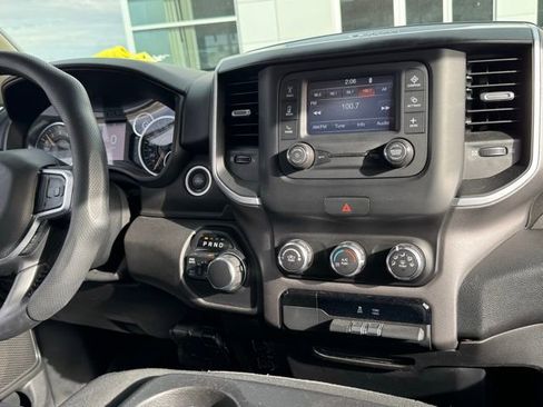 Used 2019 RAM 1500 Big Horn image 19