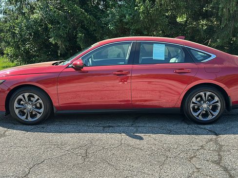 Used 2023 Honda Accord EX image 25