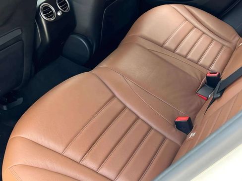Used 2021 Mercedes-Benz GLC 43 AMG 4MATIC image 13